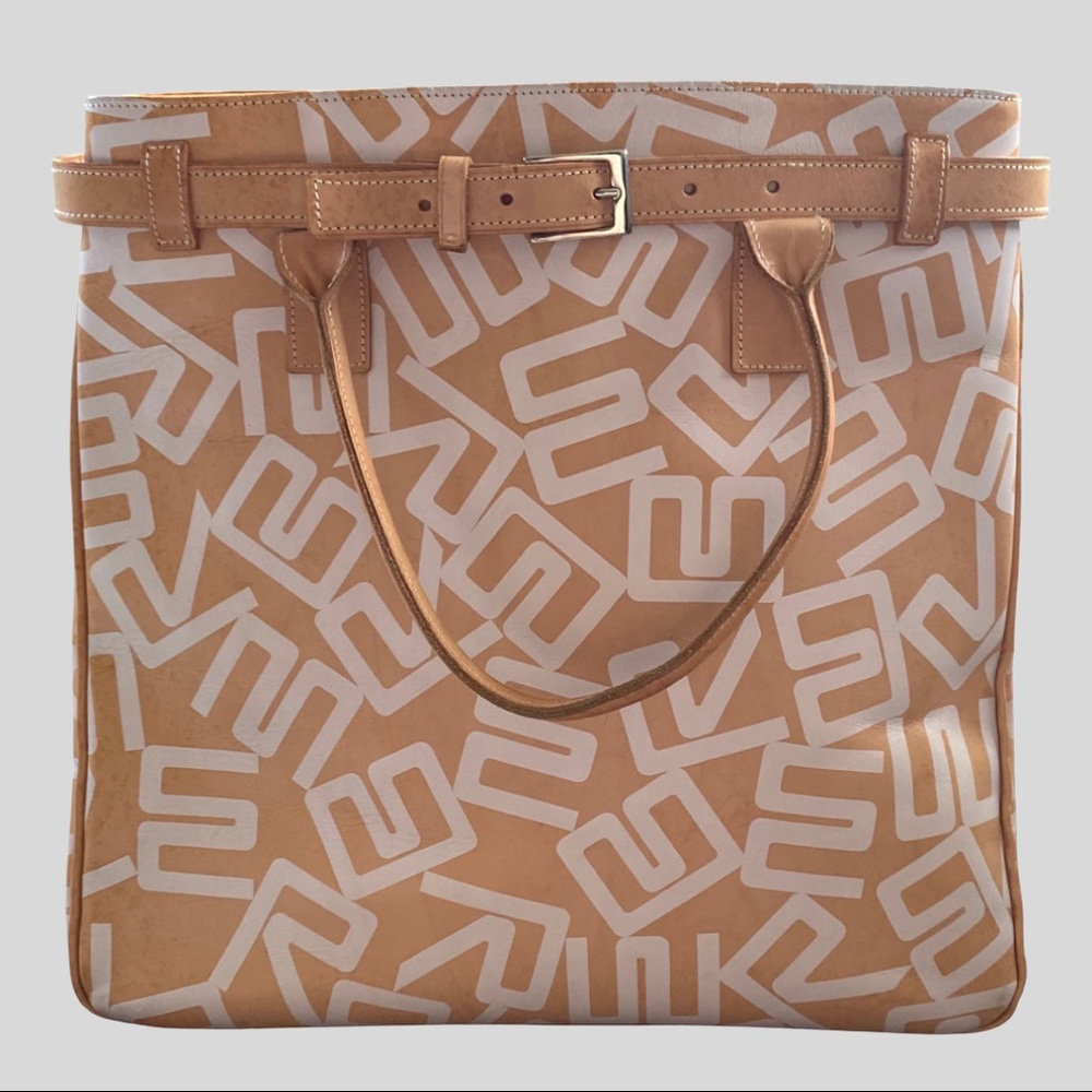 BREE GENUINE LEATHER LOGO TOTE BAG